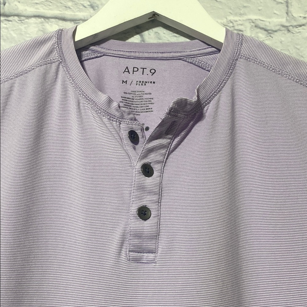 Apt. 9 Purple Short Sleeve Tee Modern Style - Picture 2 of 8